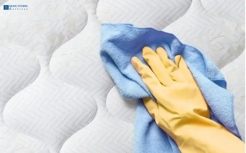 Cách xửa lý đệm bị dính nước tiểu