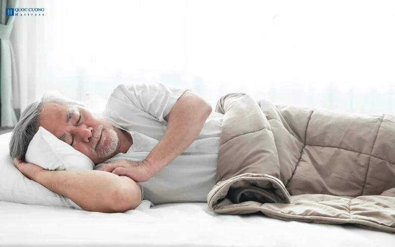 Lựa chọn nệm phù hợp với cân nặng và vóc dáng