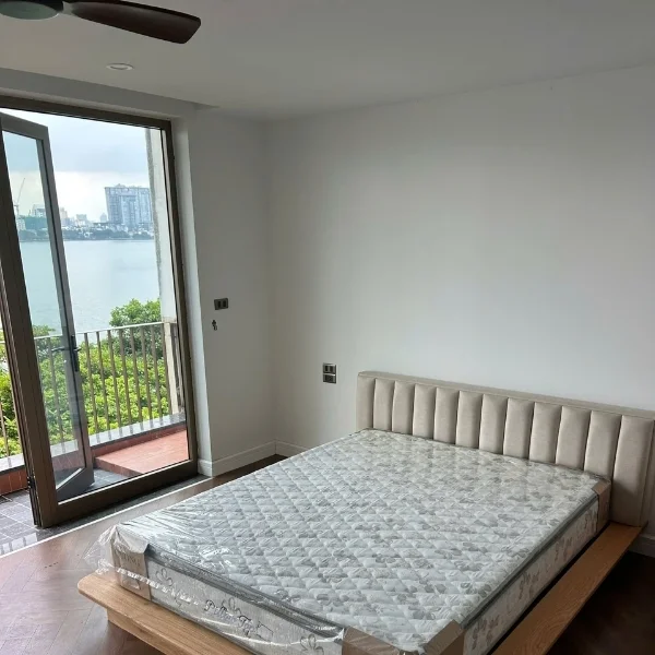 Đệm lò xo liên kết Pillowtop 26cm tại nhà của khách hàng