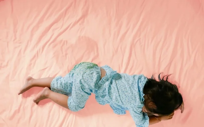 Quy trình xử lý nệm khi bị dính nước tiểu đúng chuẩn