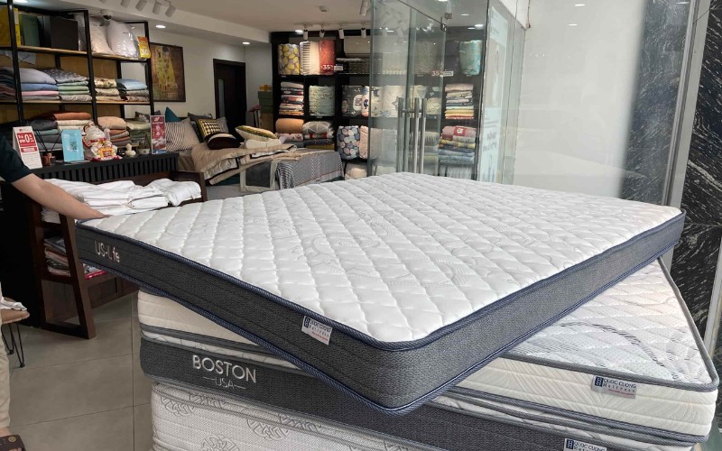 Đệm lò xo túi cuộn US-Life