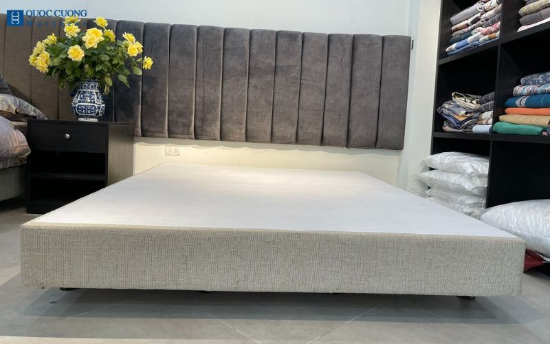 Chọn loại có khung gỗ tự nhiên đã qua xử lý